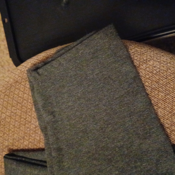 Gray leggings - Picture 4 of 5